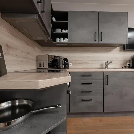 A Casa Elements *