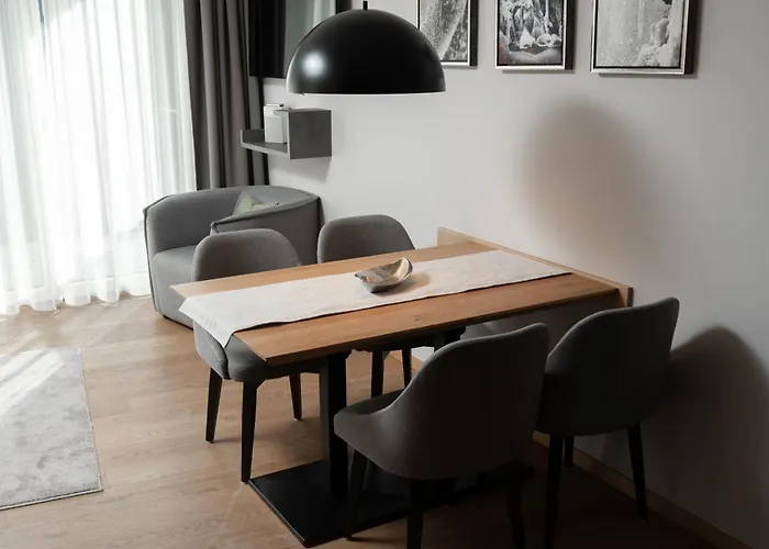 A Casa Elements * סרפהאוס