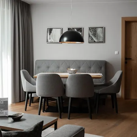 A Casa Elements Apartment Serfaus